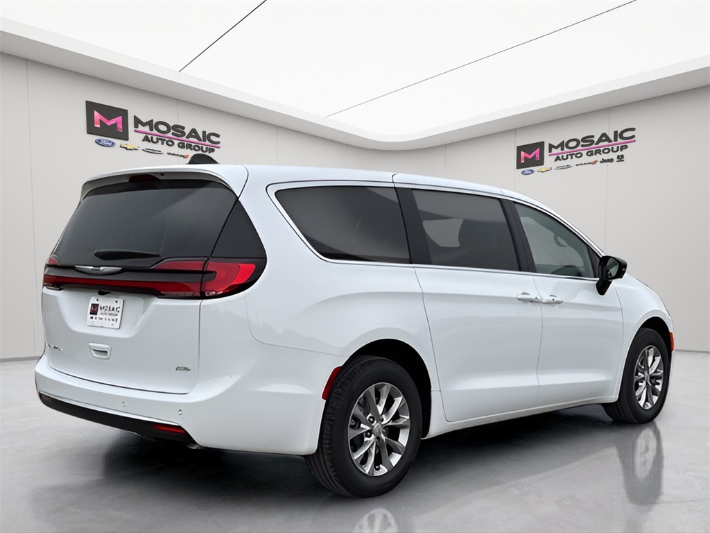 2026 Chrysler Pacifica