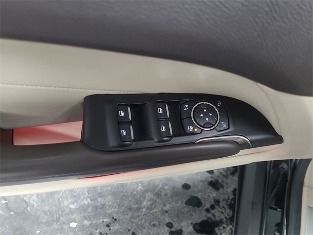 2017 – Lincoln – MKC