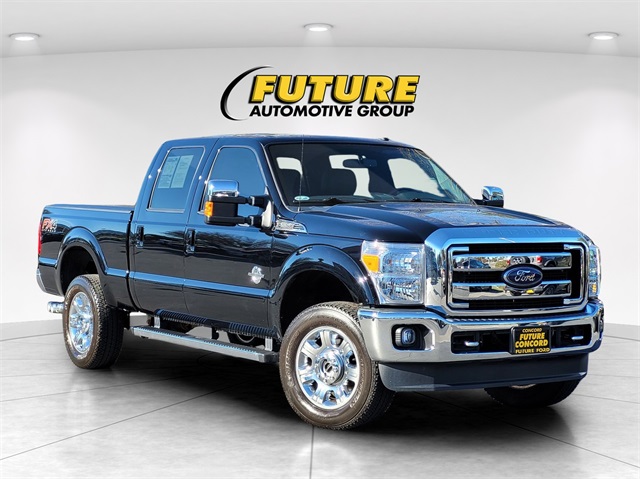 2016 Ford F-350 Super Duty Lariat Crew Cab 4WD