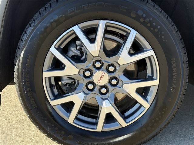 2023 GMC Acadia SLT - 10