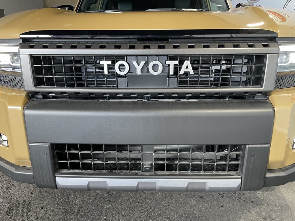 Thumbnail: 2026 Toyota Land Cruiser - 12