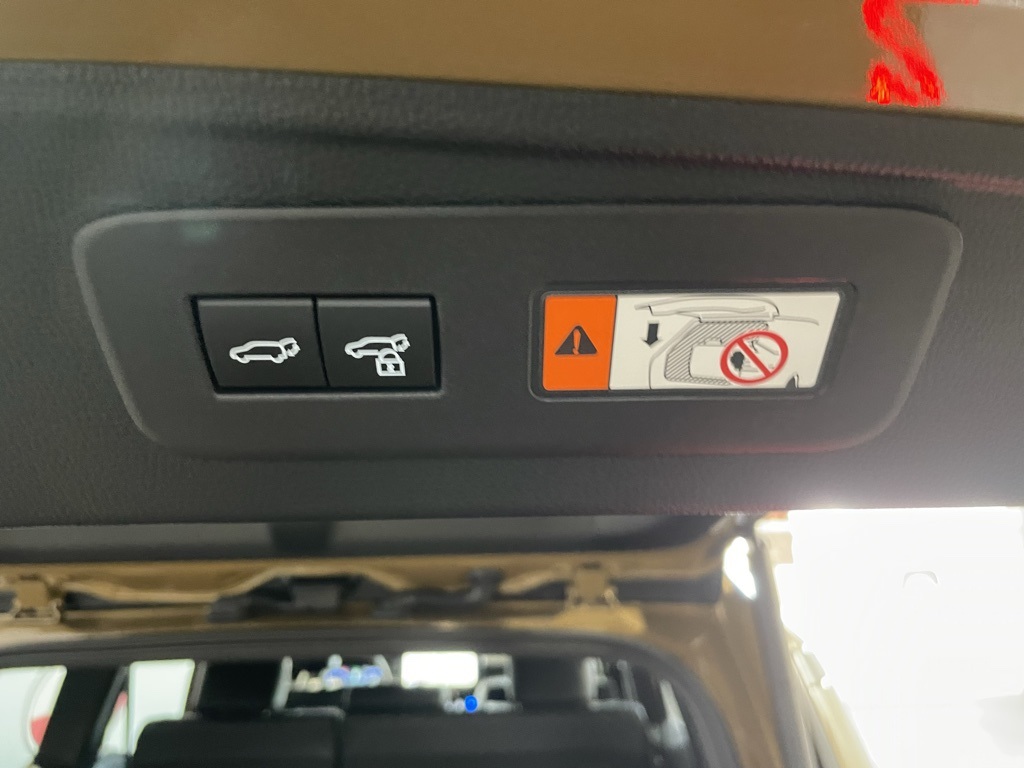 Thumbnail: 2026 Toyota Land Cruiser - 23