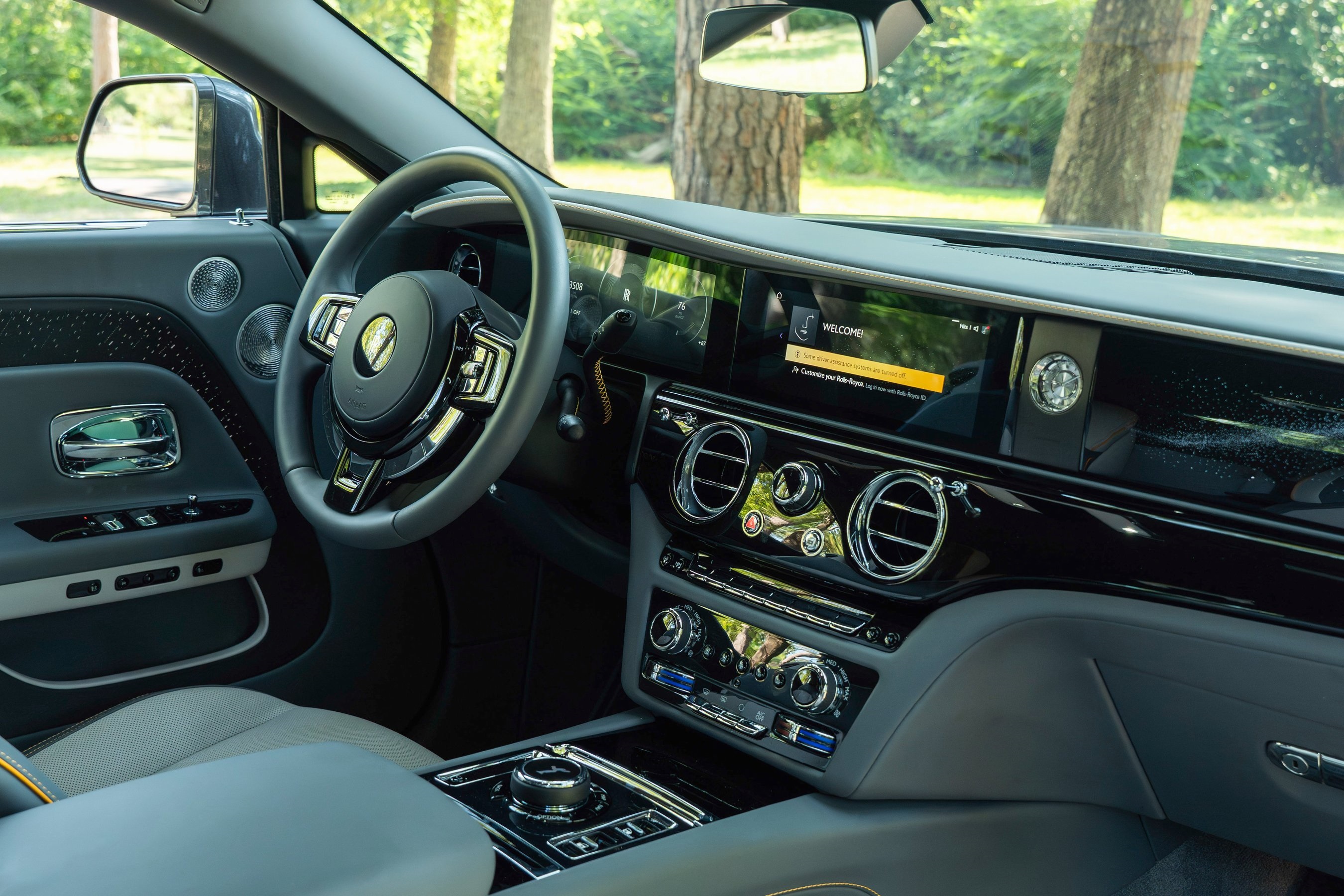 Used 2025 Rolls-Royce Spectre Base with VIN SCATK2C01SU227344 for sale in Houston, TX