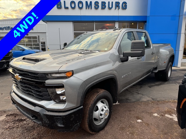 2024 Chevrolet Silverado 3500HD Work Truck Crew Cab 4WD