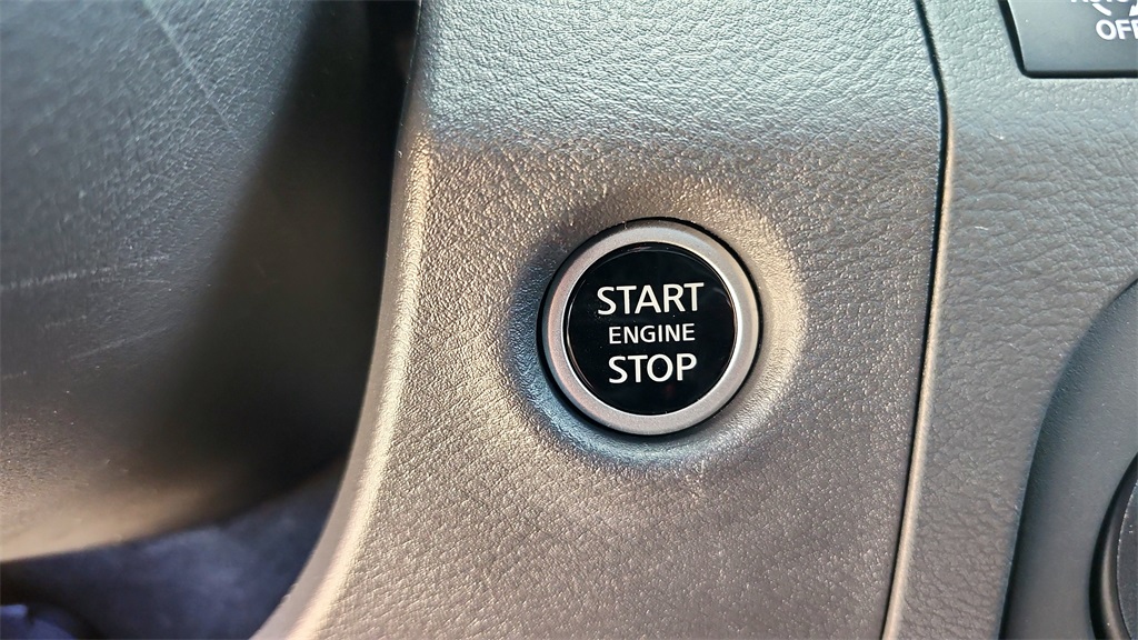 2025 Nissan Frontier