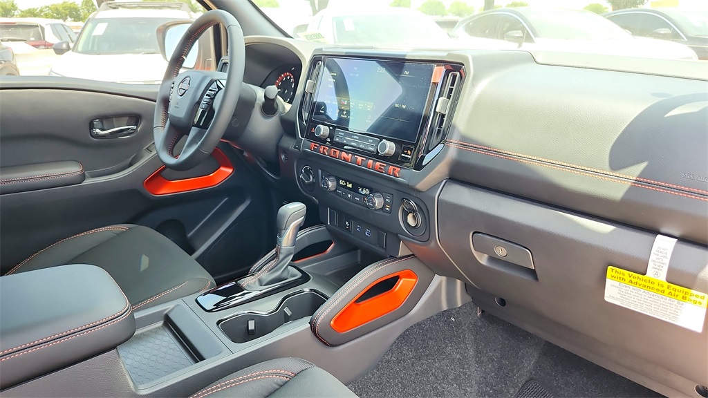 2025 Nissan Frontier