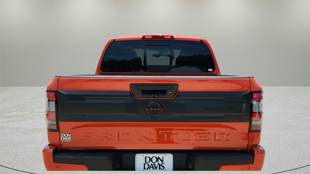 2025 Nissan Frontier