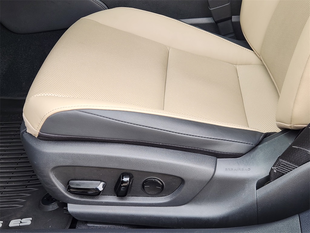 2021 Lexus ES 350  at Westside Lexus