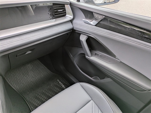 2025 Volkswagen Tiguan 2.0T SE Silver at Stokes Volkswagen