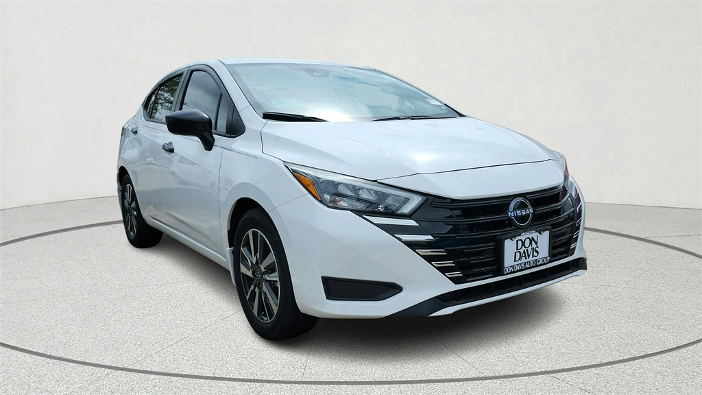 2025 Nissan Versa
