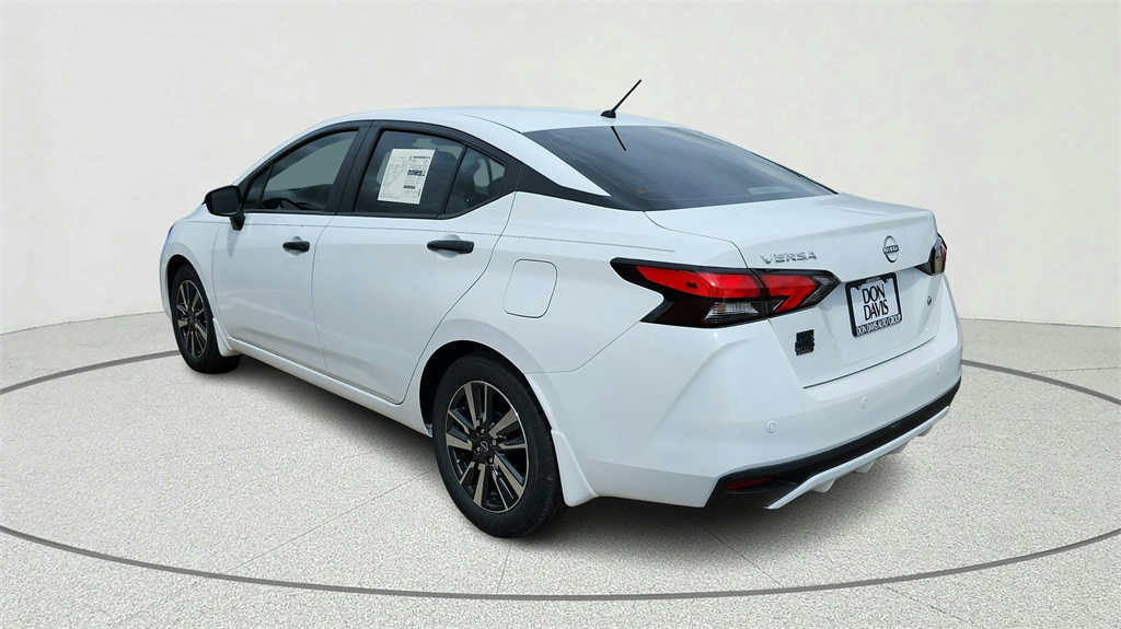 2025 Nissan Versa