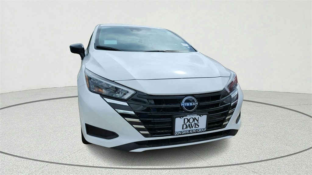 2025 Nissan Versa