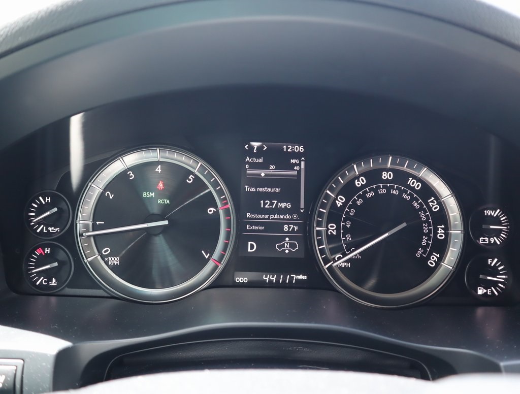 Thumbnail: 2020 Lexus LX - 6