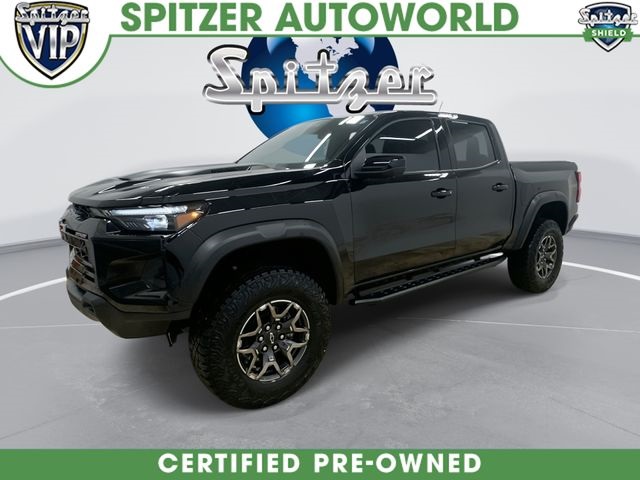 Black 2025 Chevrolet Colorado ZR2 Crew Cab 4WD Pickup Truck Four-Wheel Drive 8-Speed Automatic