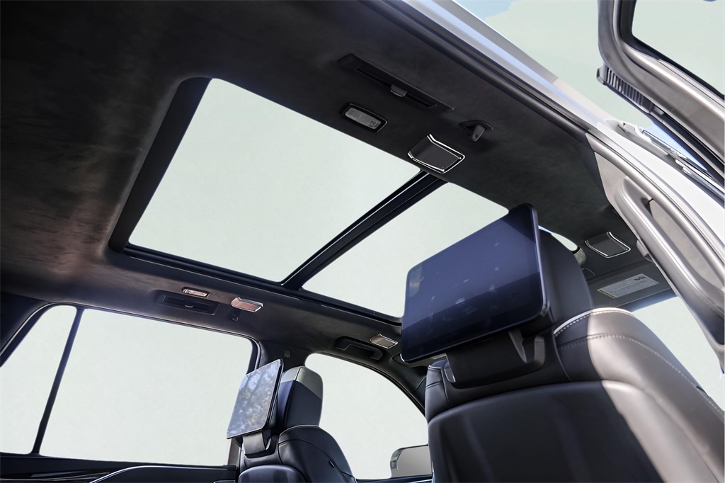 Used Car 2021 Cadillac Escalade  Sport Platinum For Sale Under $70,000 In Austin, Texas