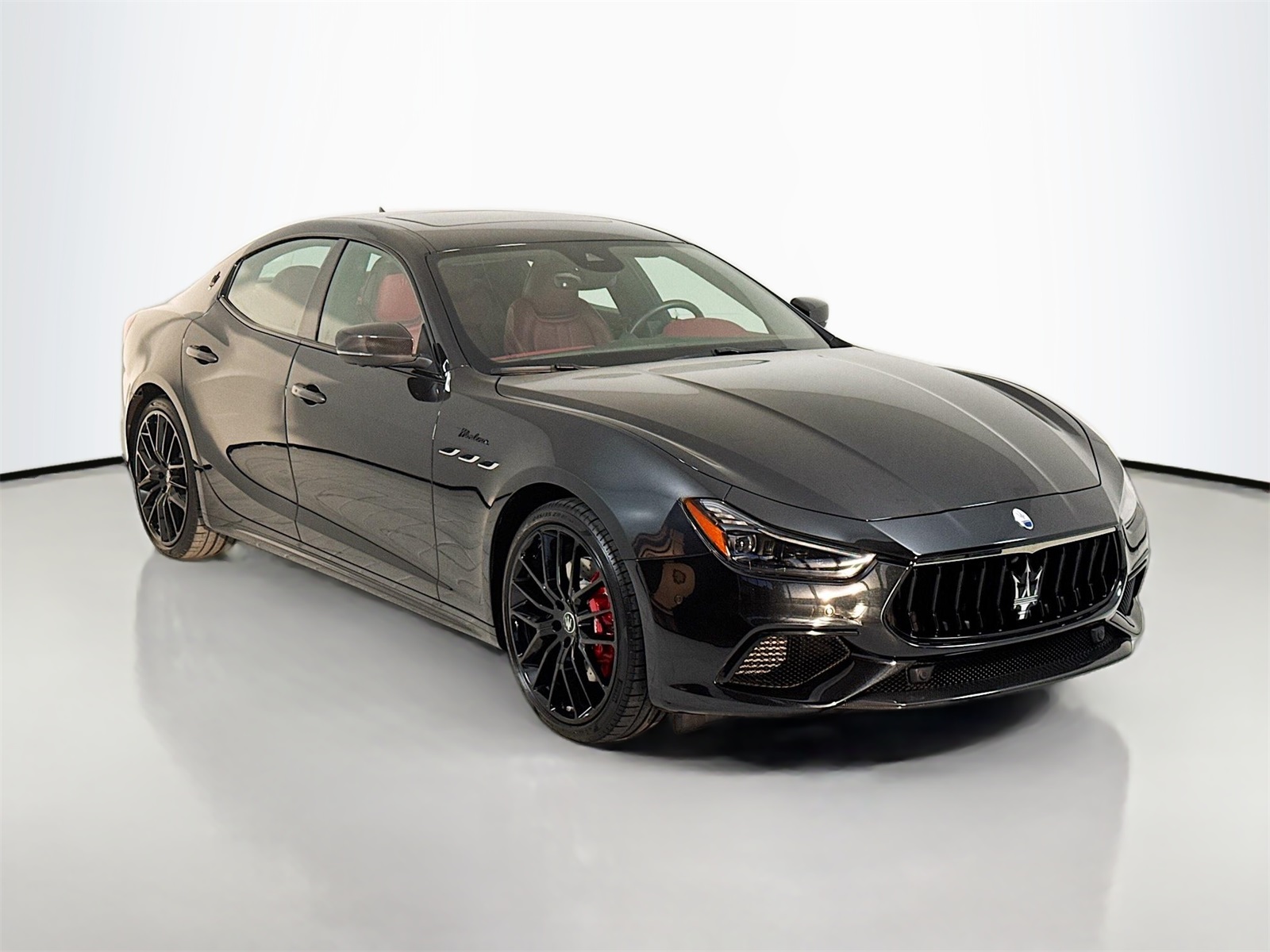 2022 Maserati Ghibli Modena's photo