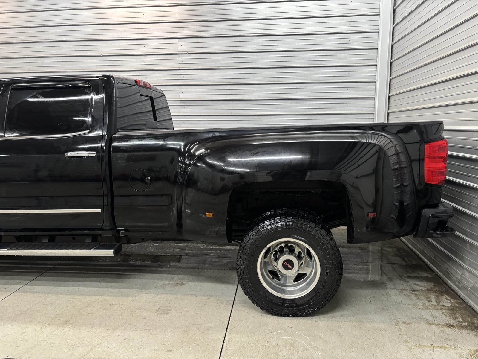 2011 Ford F-350 XL photo 49