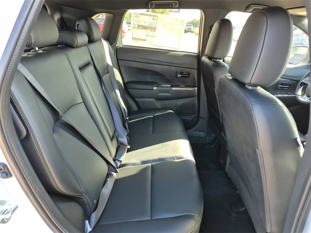 2025 Mitsubishi Outlander Sport SEL White at North Houston Mitsubishi