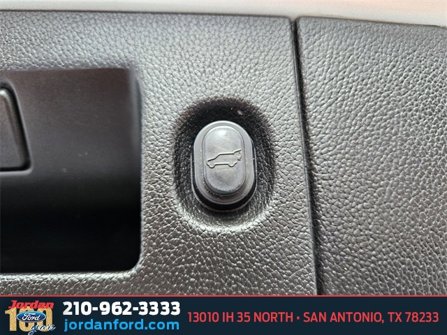 Used Car 2020 Gmc Yukon Xl  Slt For Sale Under $40,000 In San Antonio, Texas