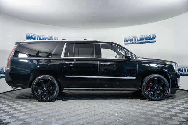 CadillacEscalade ESV10