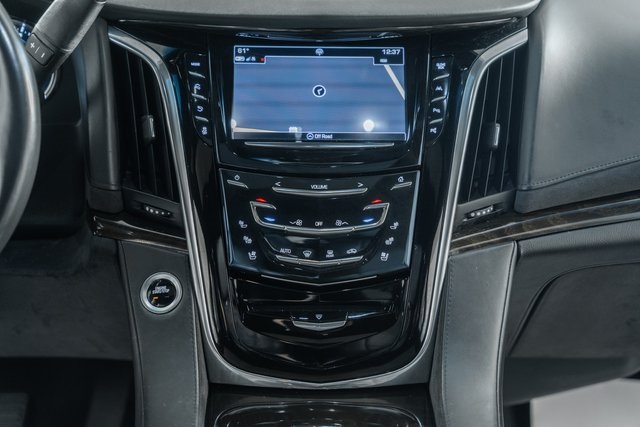 CadillacEscalade ESV19