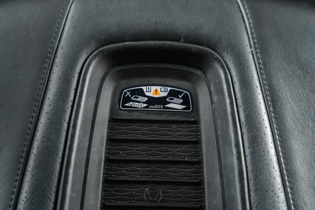 CadillacEscalade ESV24