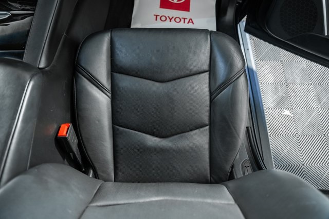 CadillacEscalade ESV30