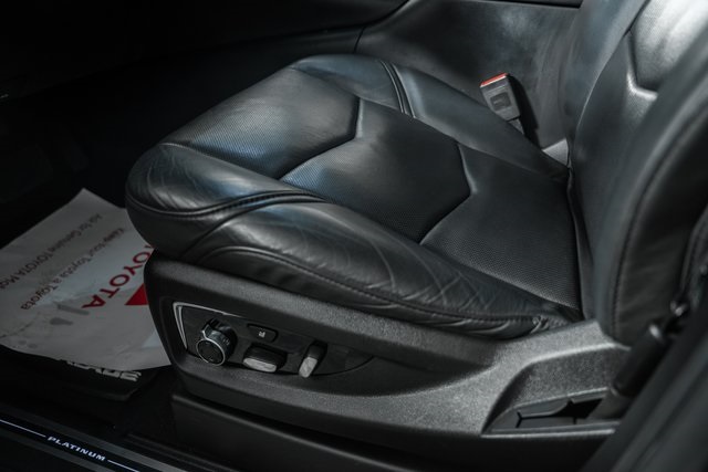 CadillacEscalade ESV36