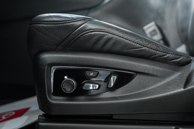 CadillacEscalade ESV37