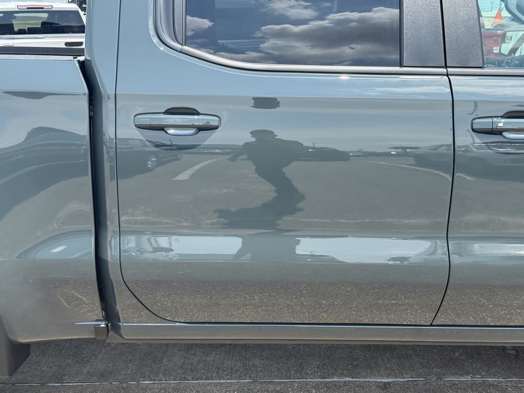 2026 Chevrolet Silverado 1500 LT - 11