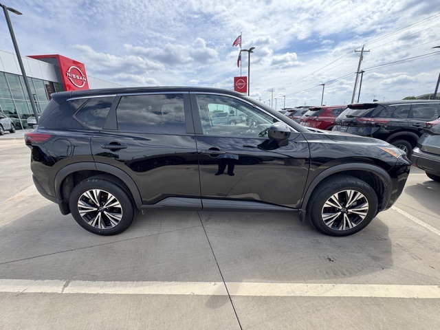 2023 Nissan Rogue SV photo 6