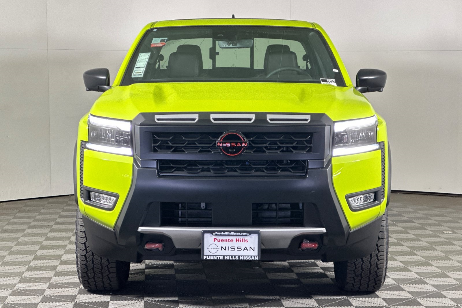 2026 Nissan Frontier PRO-X photo 3