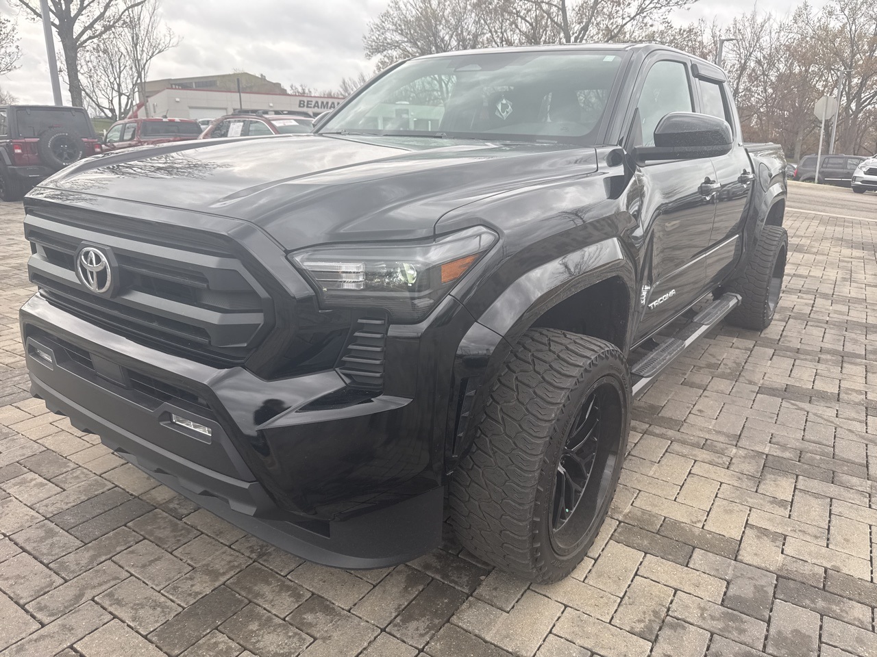 2025 Toyota Tacoma SR5 Double Cab 4WD