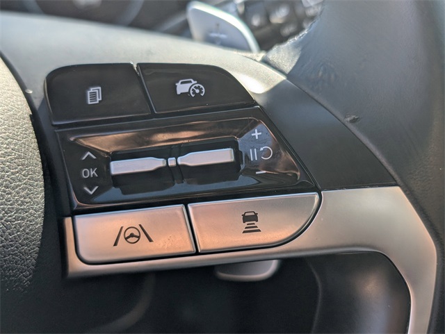 2022 Hyundai Tucson Hybrid SEL Convenience Silver at Baytown Hyundai