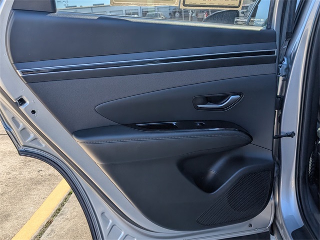2022 Hyundai Tucson Hybrid SEL Convenience Silver at Baytown Hyundai