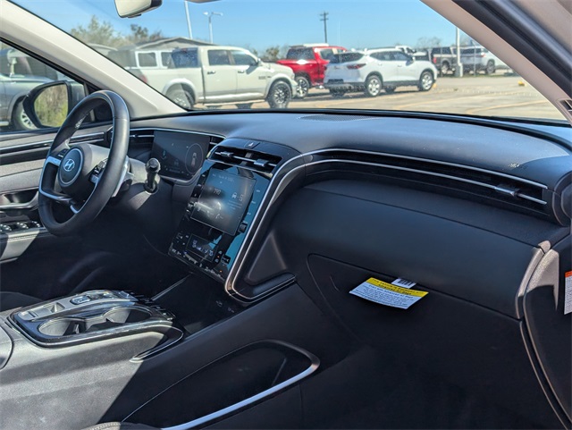 2022 Hyundai Tucson Hybrid SEL Convenience Silver at Baytown Hyundai