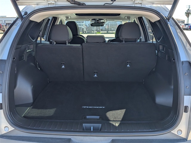 2022 Hyundai Tucson Hybrid SEL Convenience Silver at Baytown Hyundai