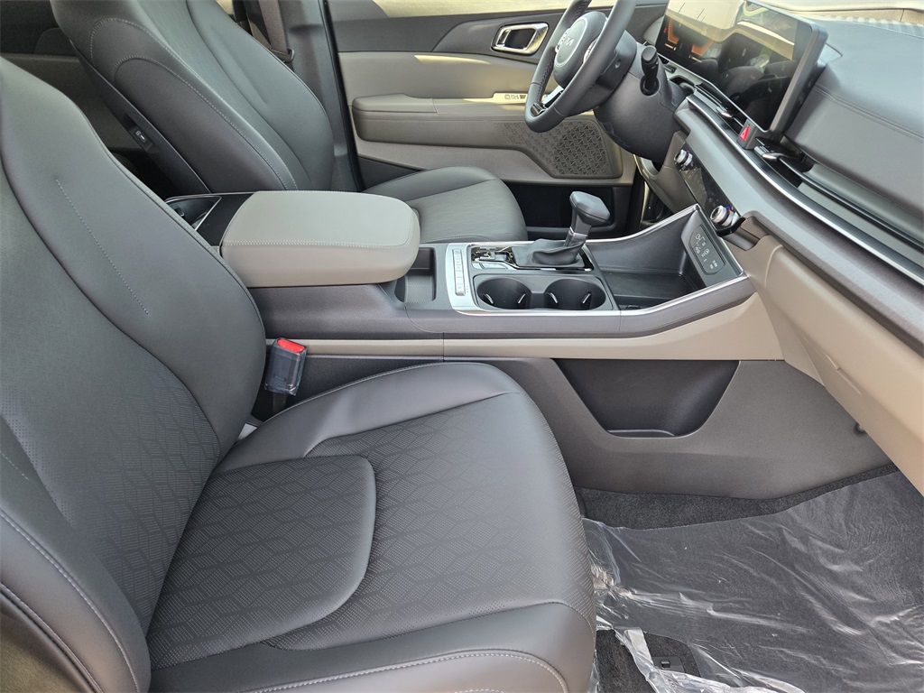 2026 Kia Carnival EX - 9