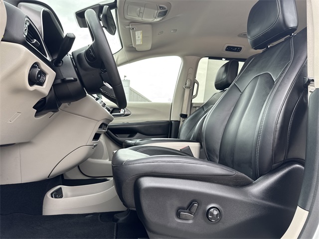 2024 Chrysler Pacifica Touring L White at Martin Chrysler Dodge Jeep Ram