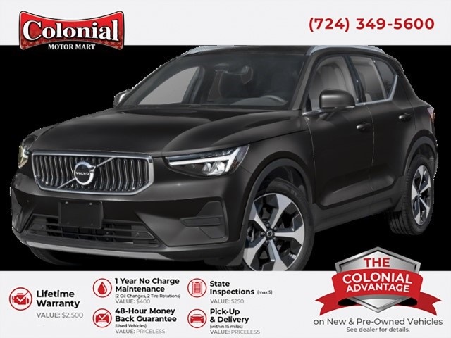2025 Volvo XC40 B5 Plus Bright Theme AWD