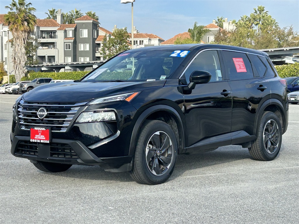 2024 Nissan Rogue SV