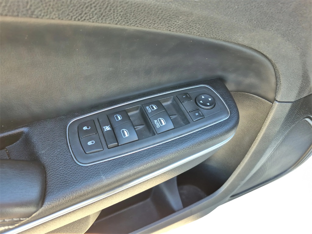 2022 Chrysler 300 S White at AutoSavvy Houston Southwest