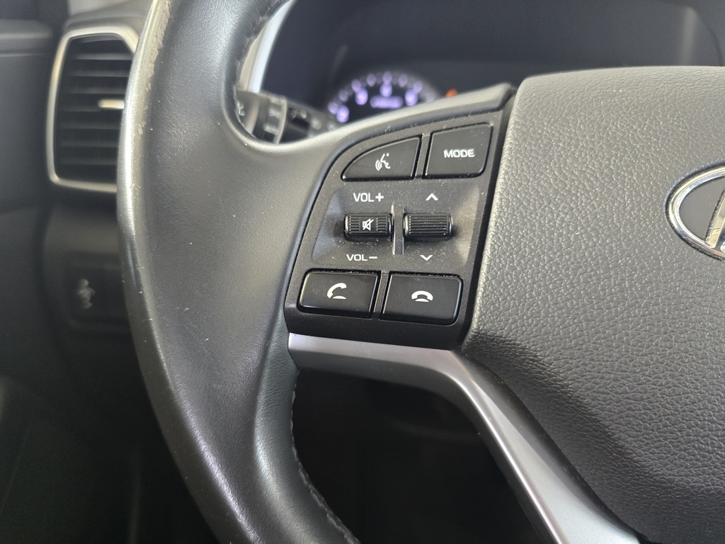 Thumbnail: 2020 Hyundai Tucson - 11