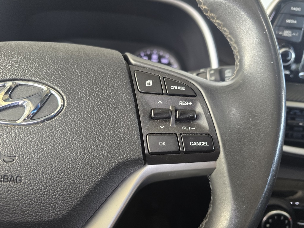 Thumbnail: 2020 Hyundai Tucson - 12