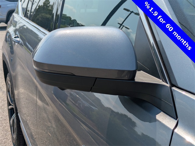 2025 Volkswagen Atlas 2.0T SEL Premium R-Line - 11