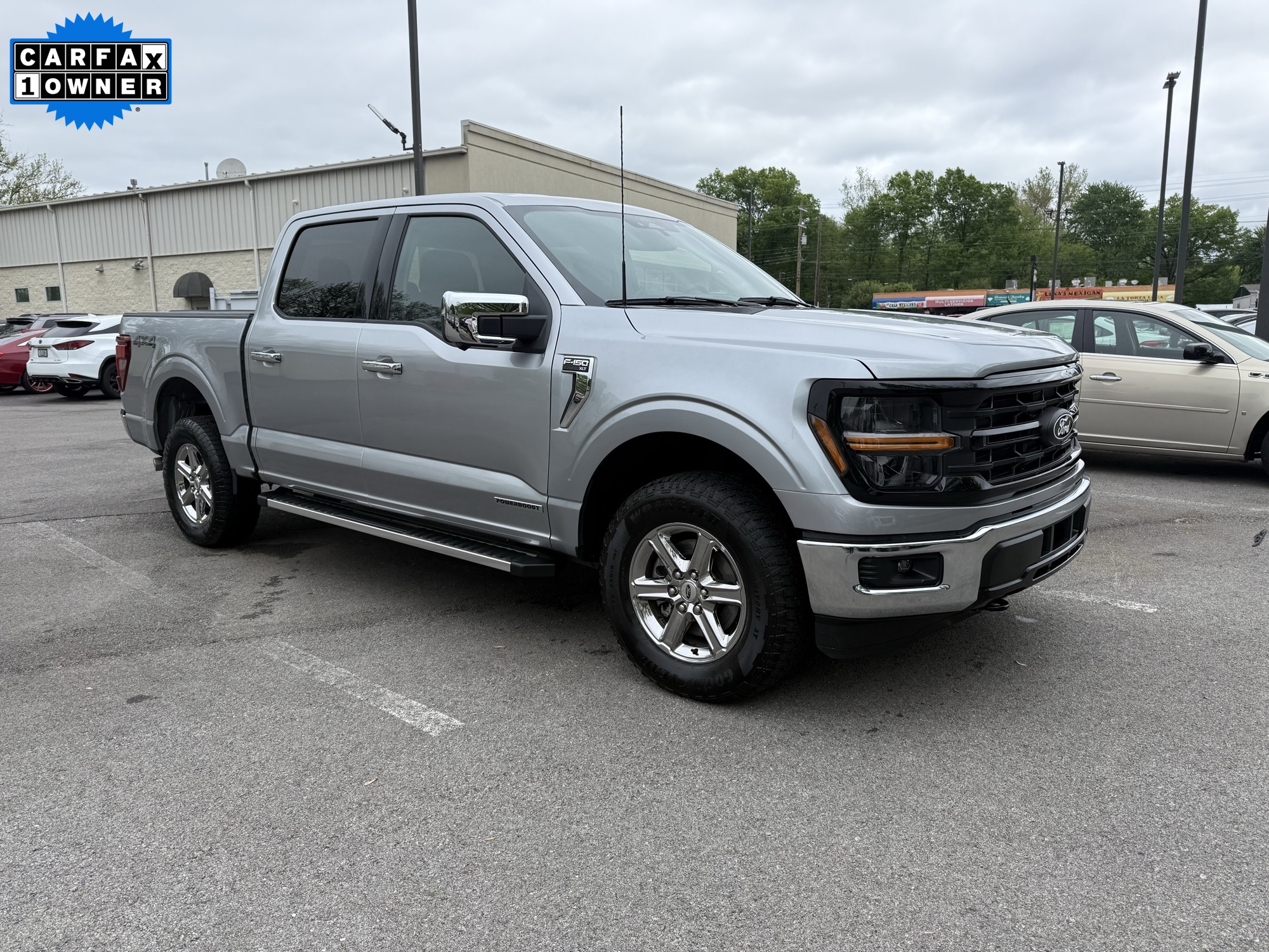 2013 Ford Explorer Base photo 14