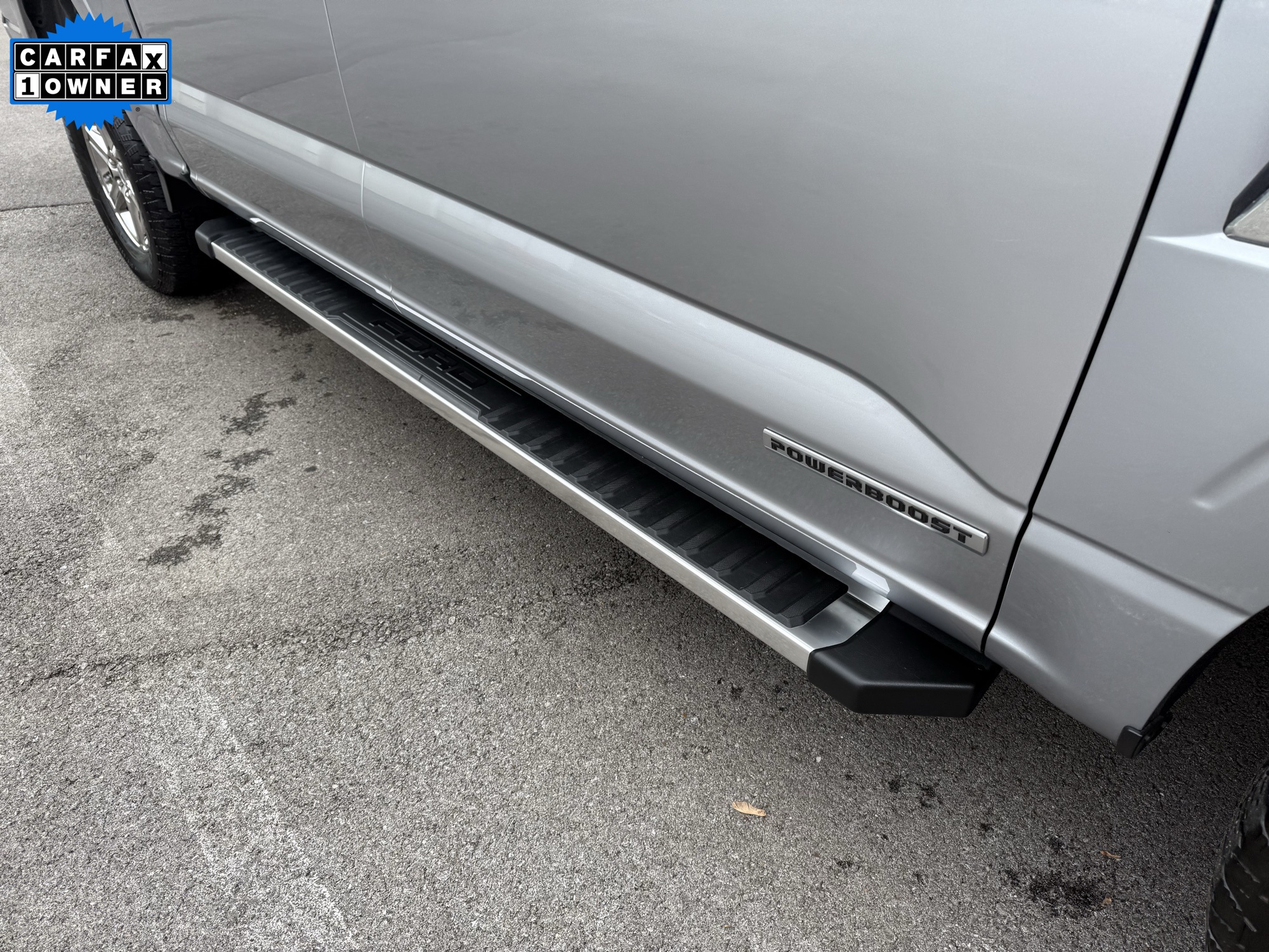2013 Ford Explorer Base photo 23