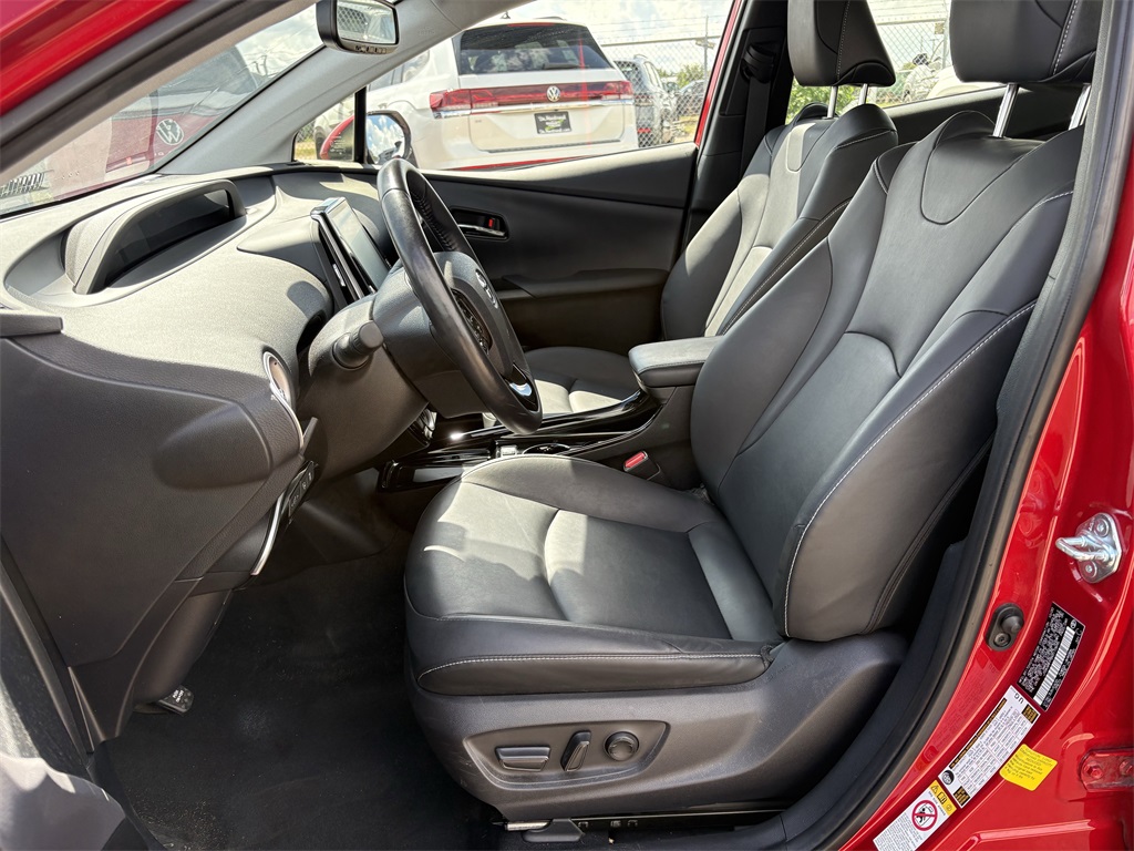 2021 Toyota Prius Prime Limited - 8