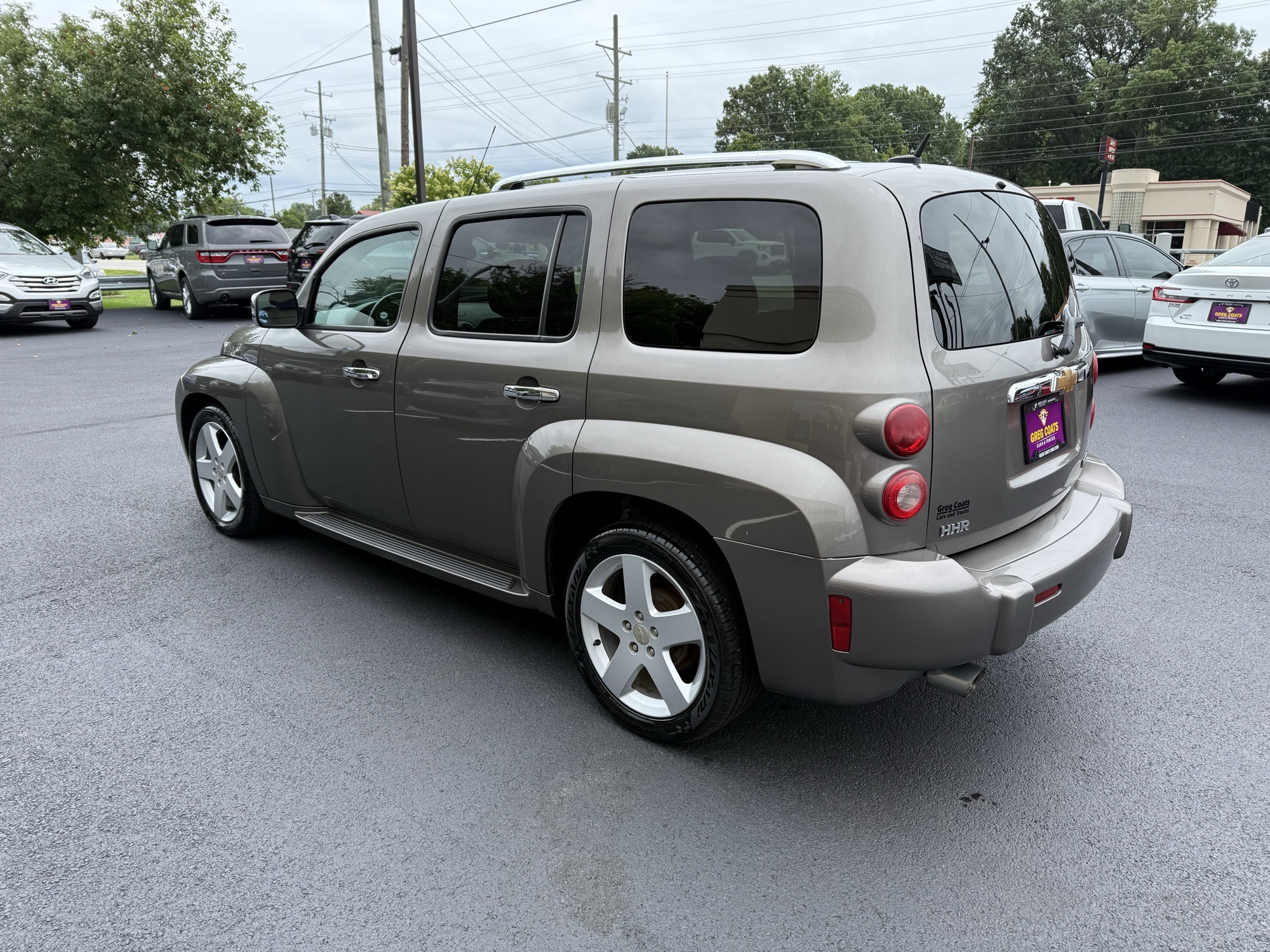 2011 Chevrolet HHR 2LT photo 4