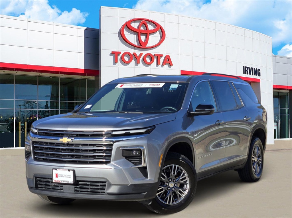 2025 Chevrolet Traverse LT FWD